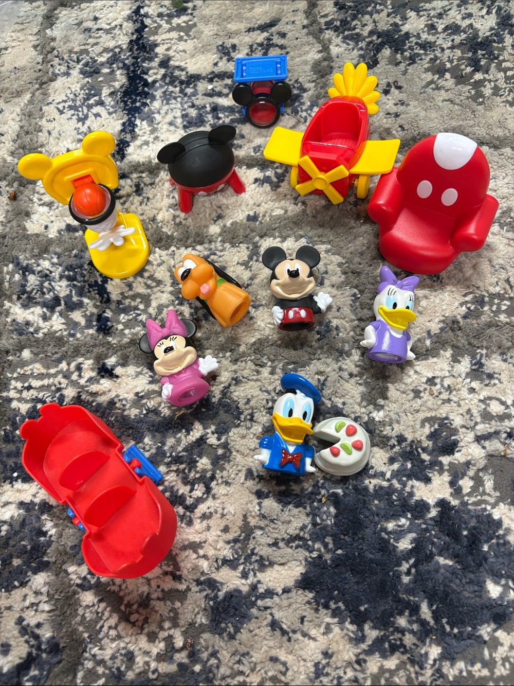 Disney Kids Toy Figures and Accessories - finger puppets